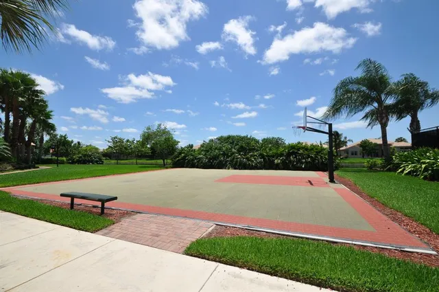 $925,000 | 6940 Balboa Island Court, Delray Beach, FL 33446