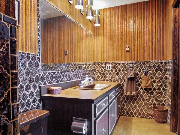 $3,750,000 | 60 Abena Shore, Belgrade, ME 04917