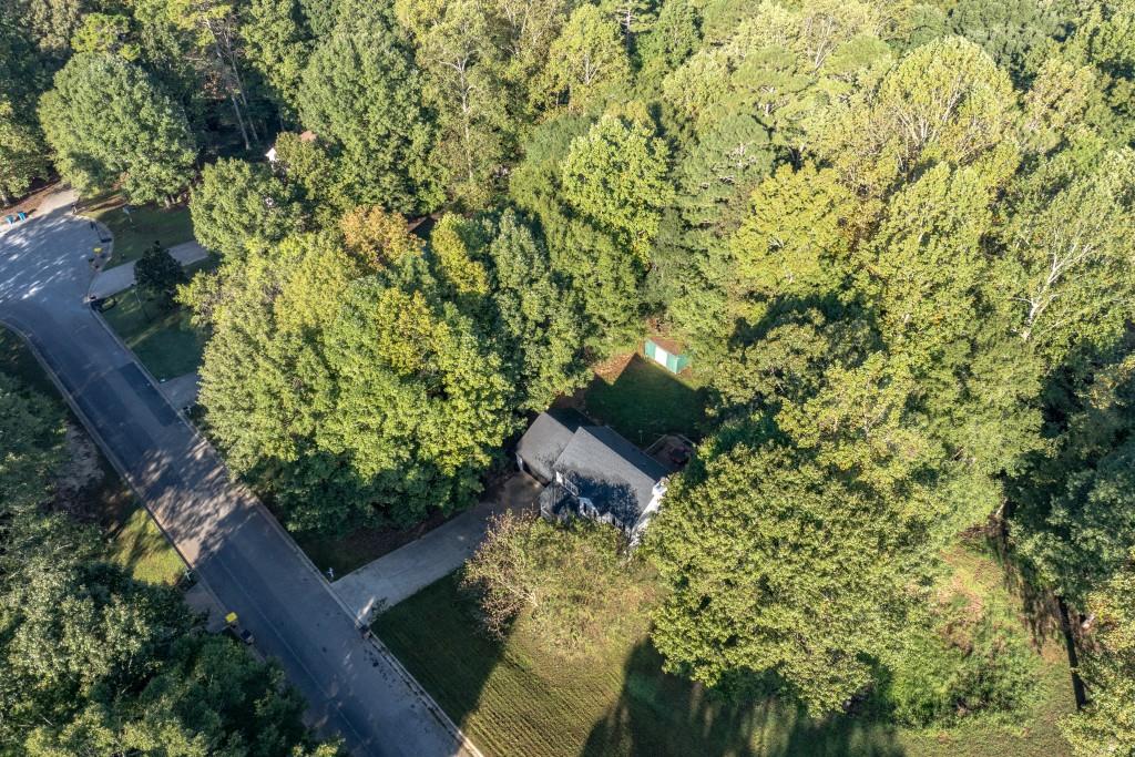 160 Azalea Drive Winder, GA 30680 - Photo 32 of 32 a backyard of a house with lots of green space