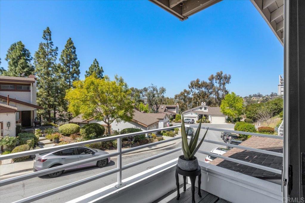 11414 Madera Rosa Way San Diego, CA 92124 - Photo 11 of 35