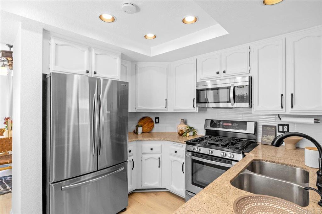 11414 Madera Rosa Way San Diego, CA 92124 - Photo 14 of 35