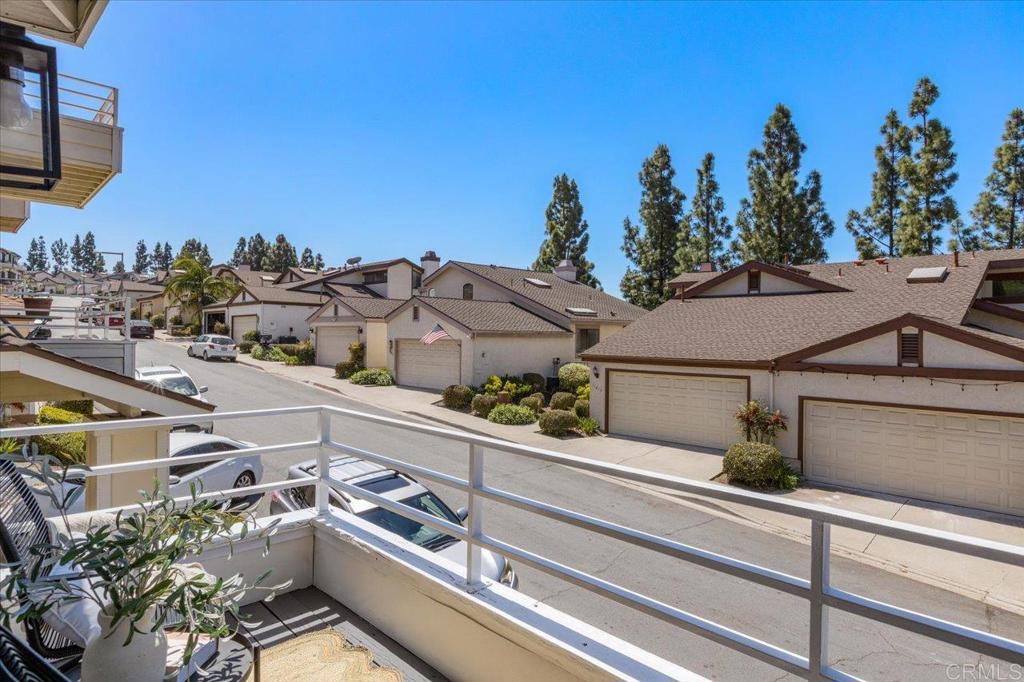 11414 Madera Rosa Way San Diego, CA 92124 - Photo 10 of 35