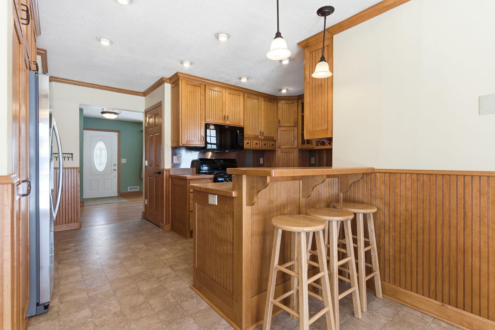 10409 Zion Street Northwest Coon Rapids, MN 55433 - Photo 8 of 25