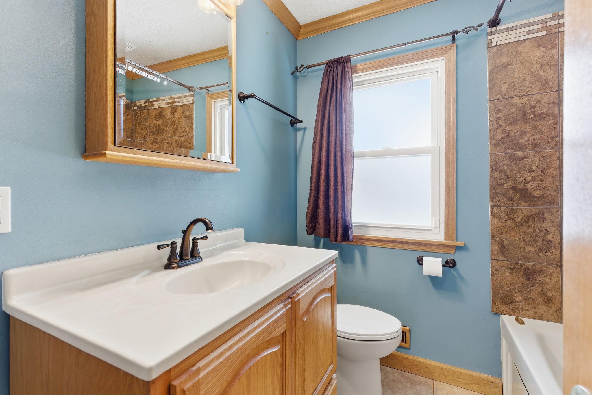 10409 Zion Street Northwest Coon Rapids, MN 55433 - Photo 10 of 25