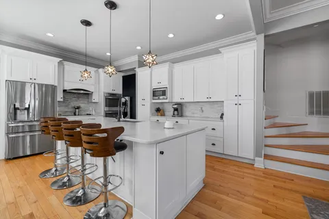 $1,250,000 | 1705 5th Avenue North, Nashville, TN 37208