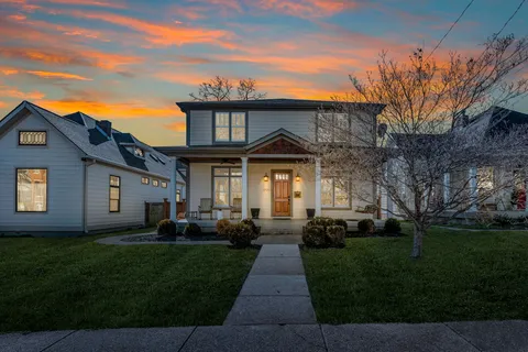 $1,250,000 | 1705 5th Avenue North, Nashville, TN 37208