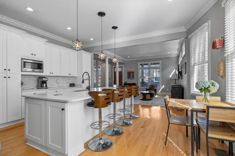 $1,250,000 | 1705 5th Avenue North, Nashville, TN 37208