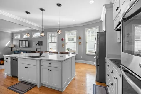 $1,250,000 | 1705 5th Avenue North, Nashville, TN 37208