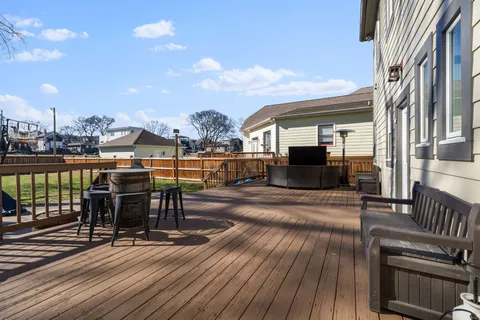 $1,250,000 | 1705 5th Avenue North, Nashville, TN 37208