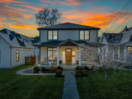 $1,250,000 | 1705 5th Avenue North, Nashville, TN 37208
