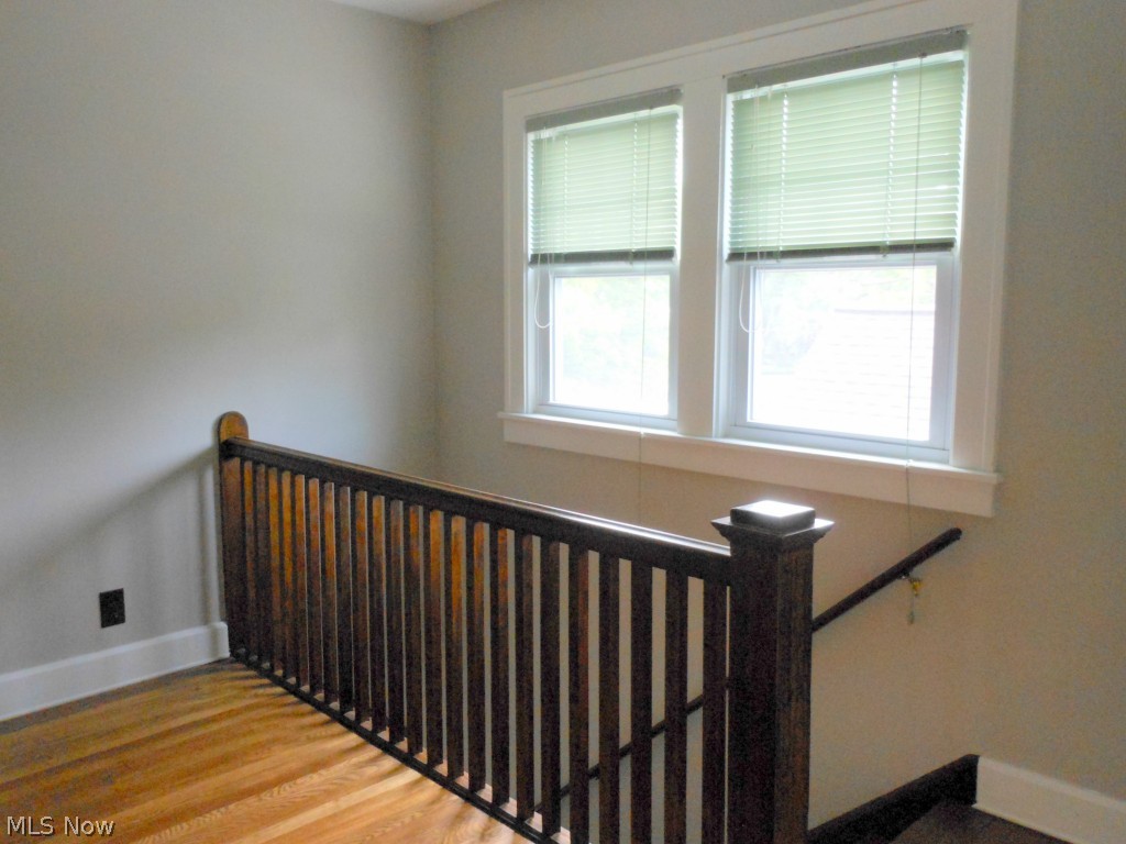864 Roanoke Road Cleveland Heights, OH 44121 - Photo 16 of 25