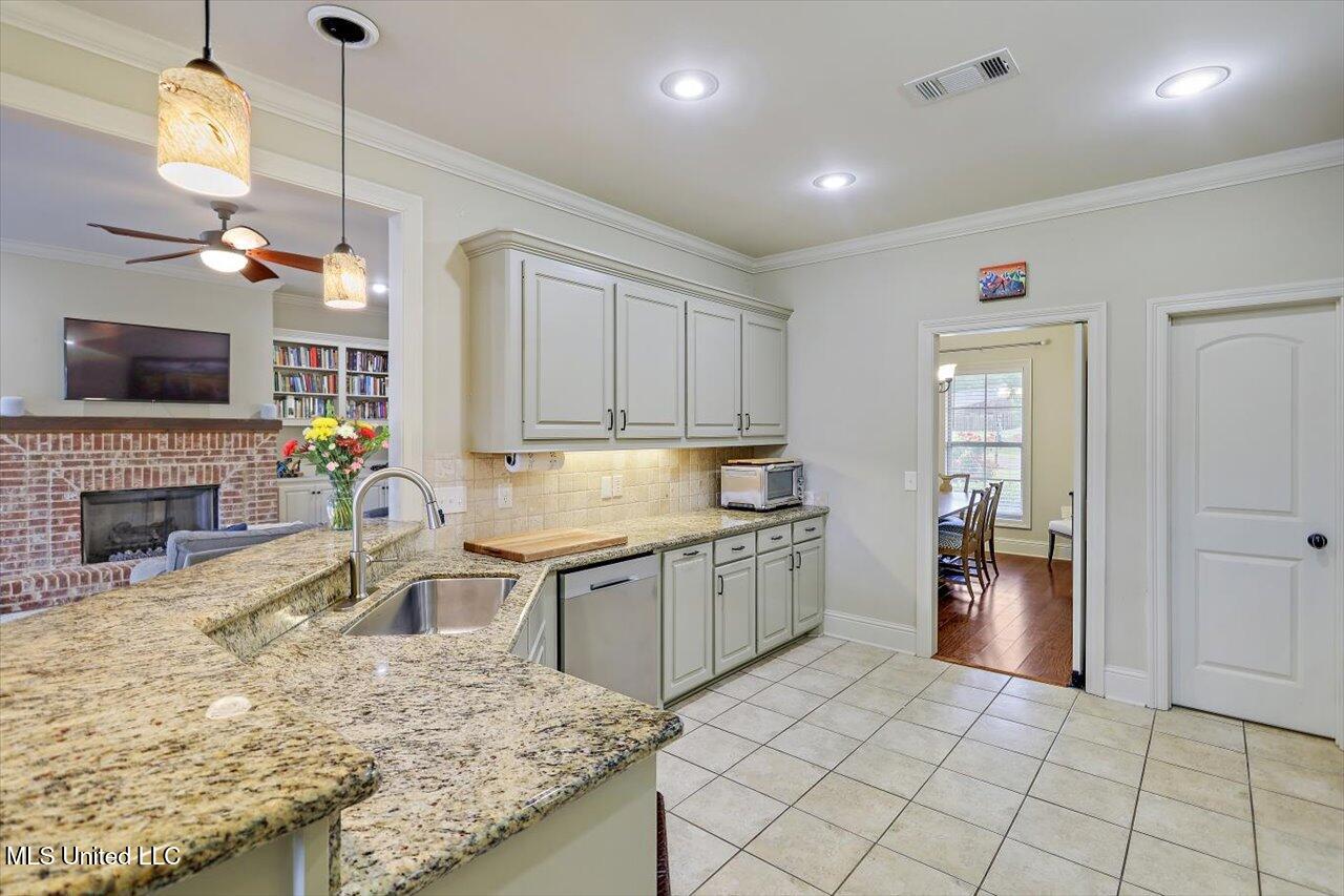 208 Grand Oak Boulevard Clinton, MS 39056 - Photo 18 of 37 14-208 Grand Oak Blvd