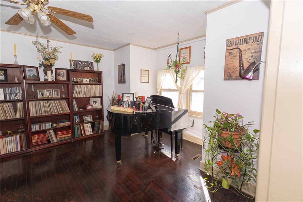 703 East 4th Street Cherryvale, KS 67335 - Photo 11 of 40