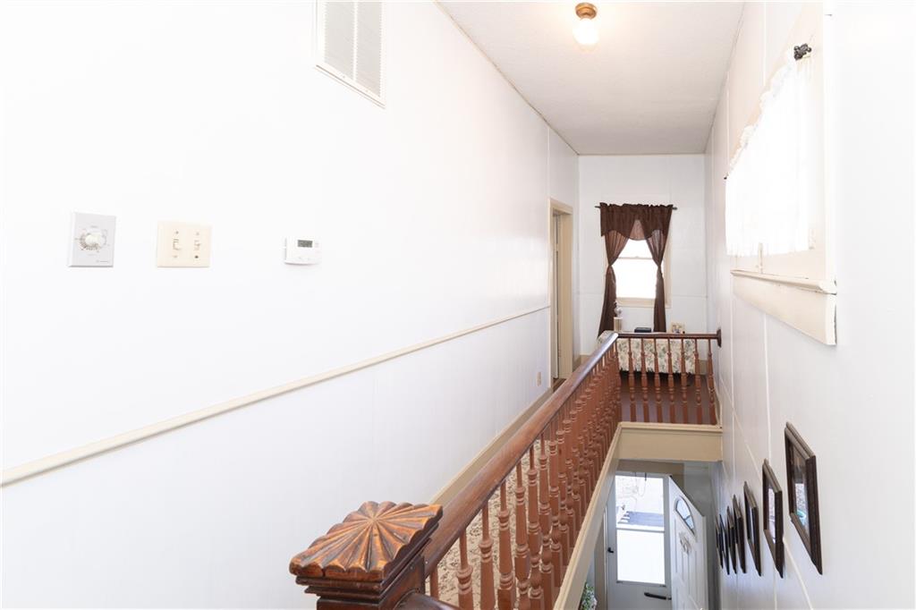 703 East 4th Street Cherryvale, KS 67335 - Photo 21 of 40