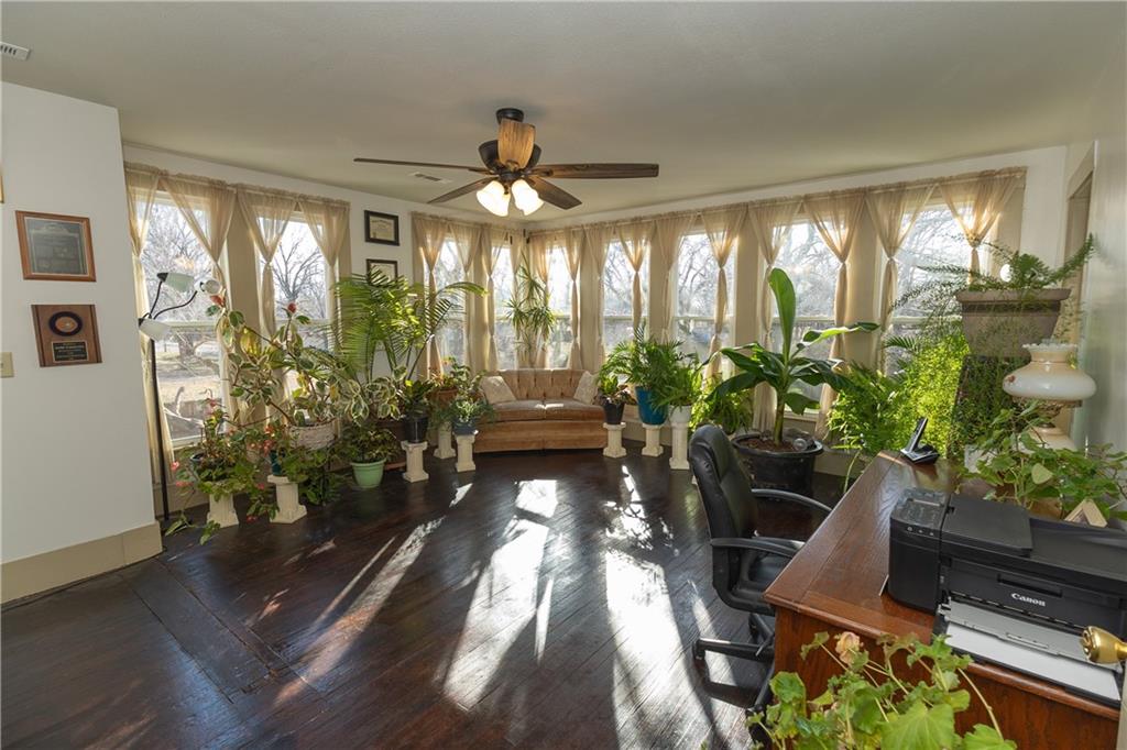 703 East 4th Street Cherryvale, KS 67335 - Photo 28 of 40