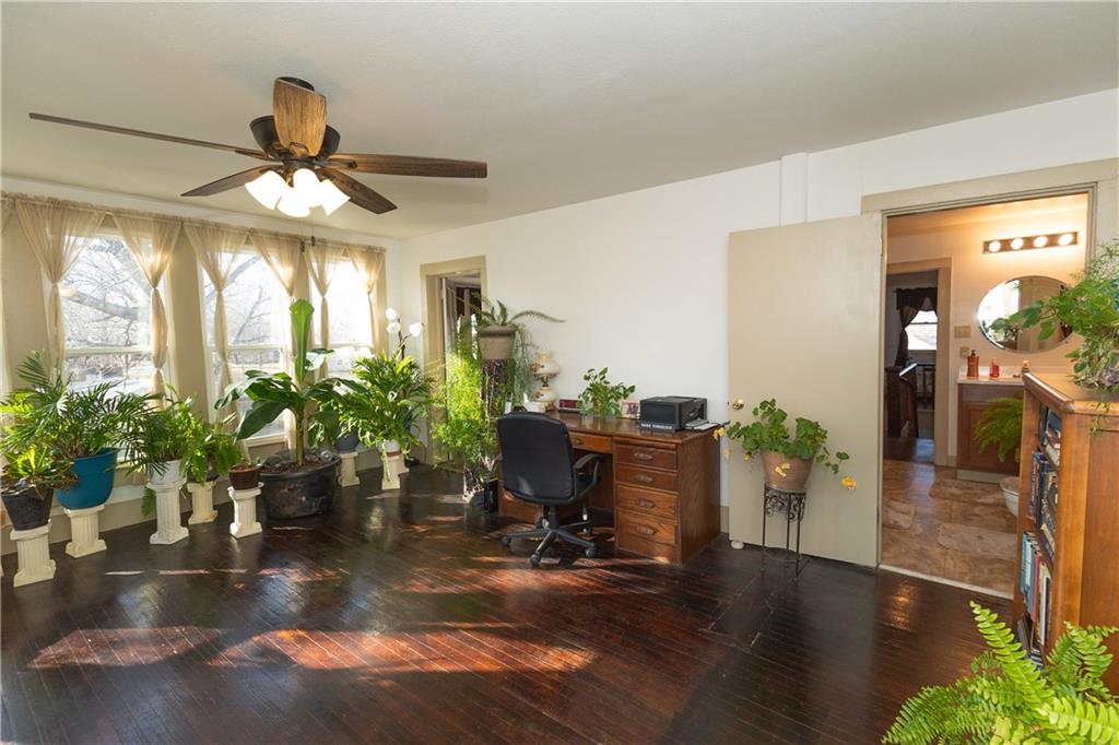 703 East 4th Street Cherryvale, KS 67335 - Photo 29 of 40