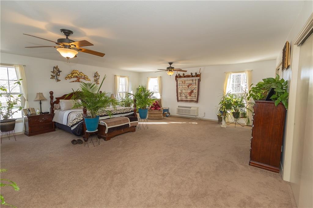 703 East 4th Street Cherryvale, KS 67335 - Photo 33 of 40