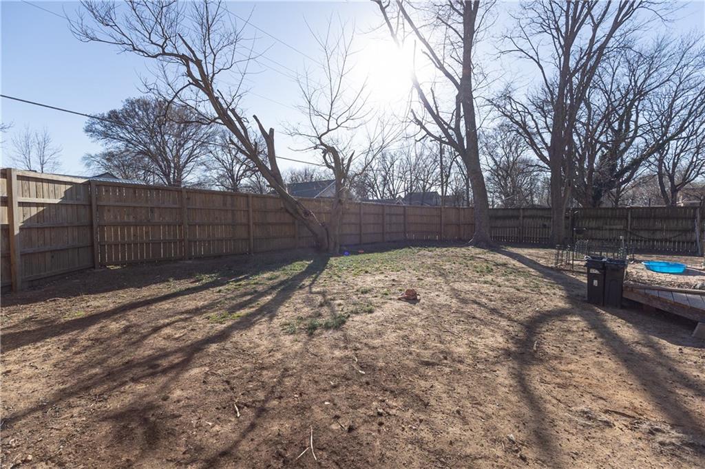 703 East 4th Street Cherryvale, KS 67335 - Photo 35 of 40