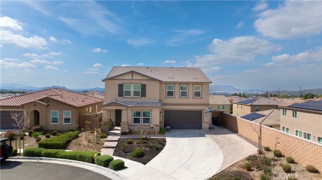 7635 Sweet Rnch Circle Riverside, CA 92507 - Photo 2 of 27 Gallery Image 2