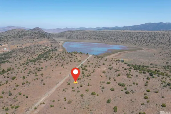 a view of mountain view with houses