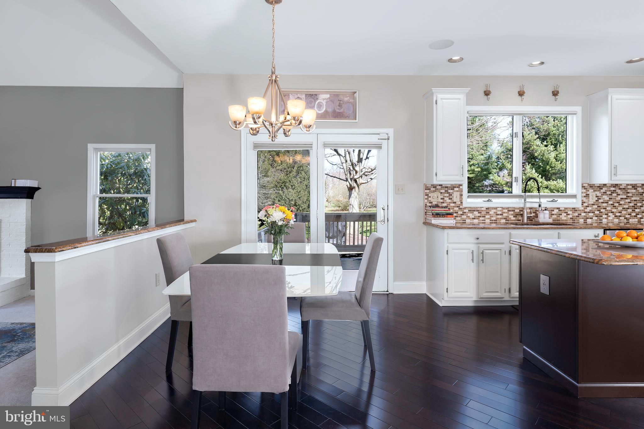 41 Reed Drive South West Windsor, NJ 08550 - Photo 11 of 31