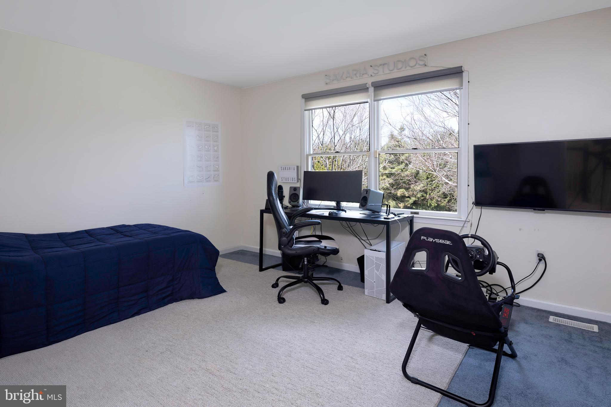 41 Reed Drive South West Windsor, NJ 08550 - Photo 27 of 31