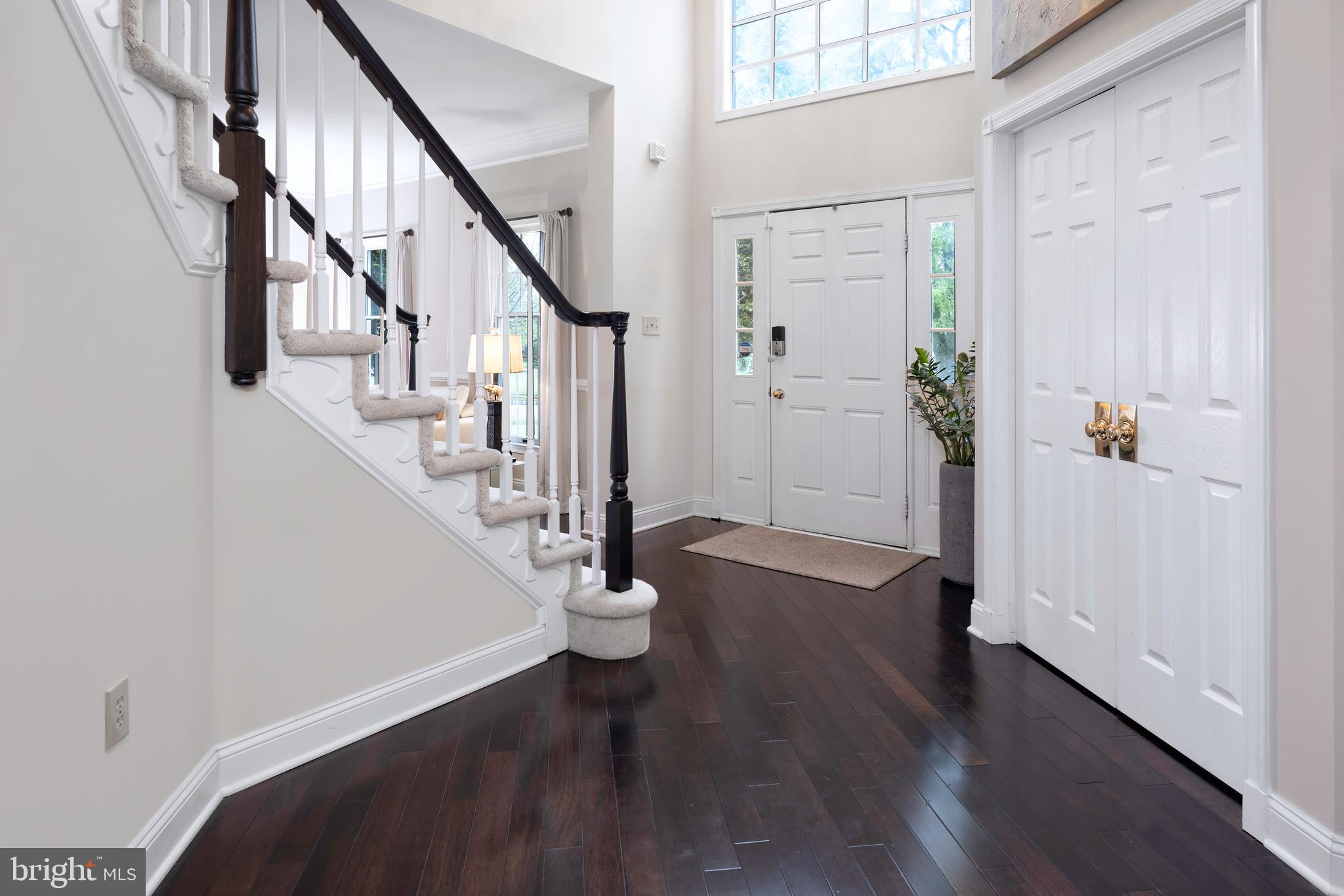 41 Reed Drive South West Windsor, NJ 08550 - Photo 3 of 31