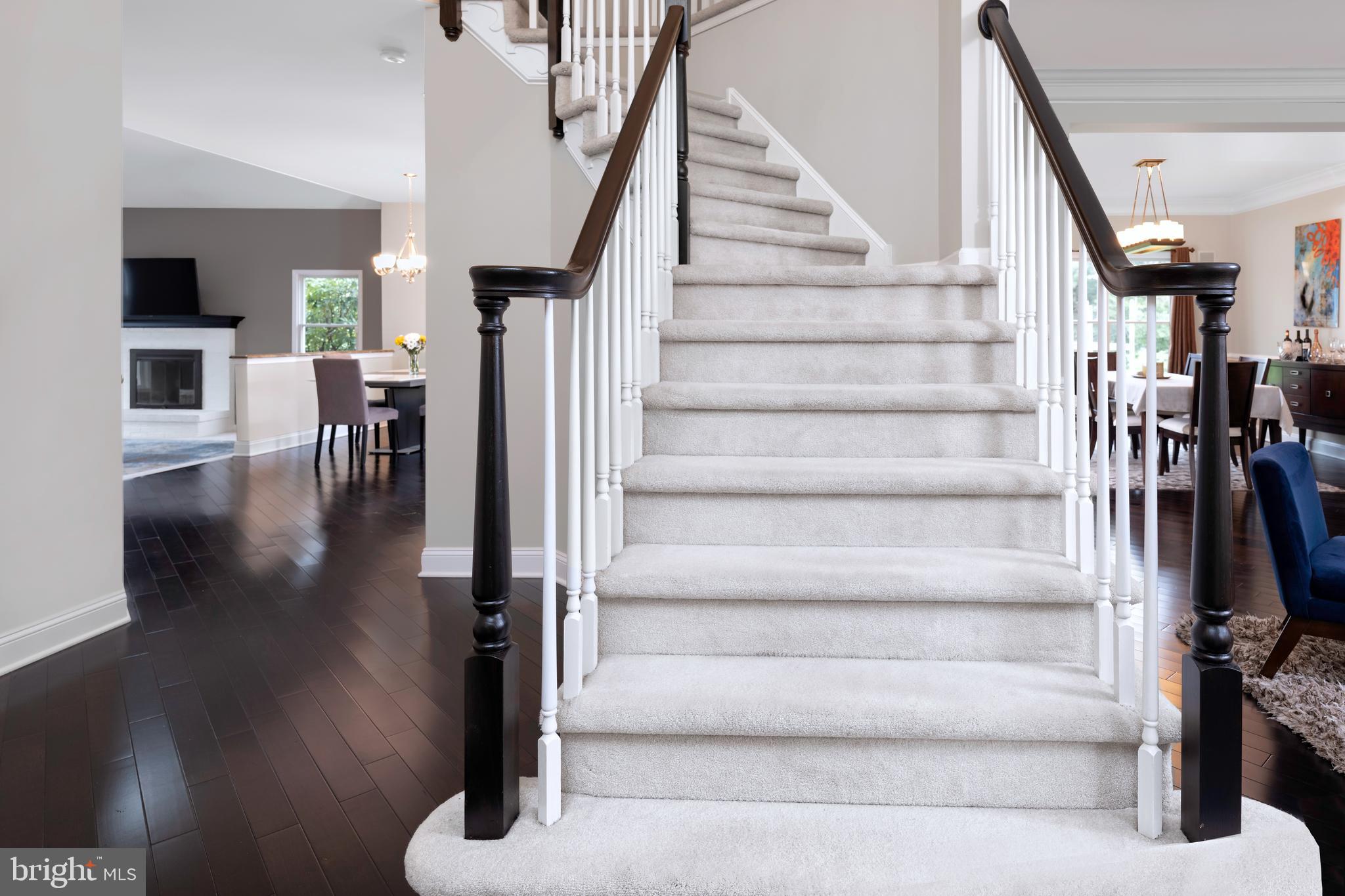 41 Reed Drive South West Windsor, NJ 08550 - Photo 4 of 31