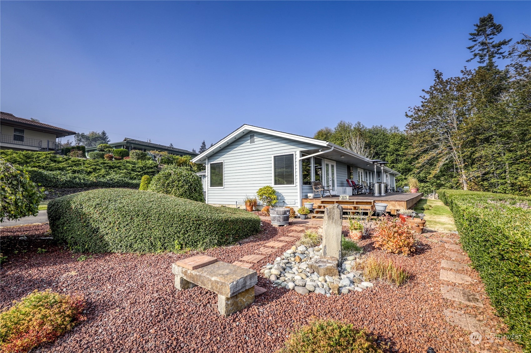 3675 Northeast Ridgeview Place Bremerton, WA 98310 - Photo 8 of 35 Gallery Image 8
