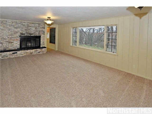 4018 Heathcote Road Deephaven, MN 55391 - Photo 9 of 16