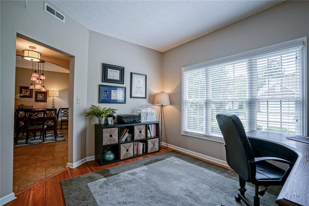 14545 Cherry Ridge Road Carmel, IN 46033 - Photo 17 of 39 Gallery Image 17