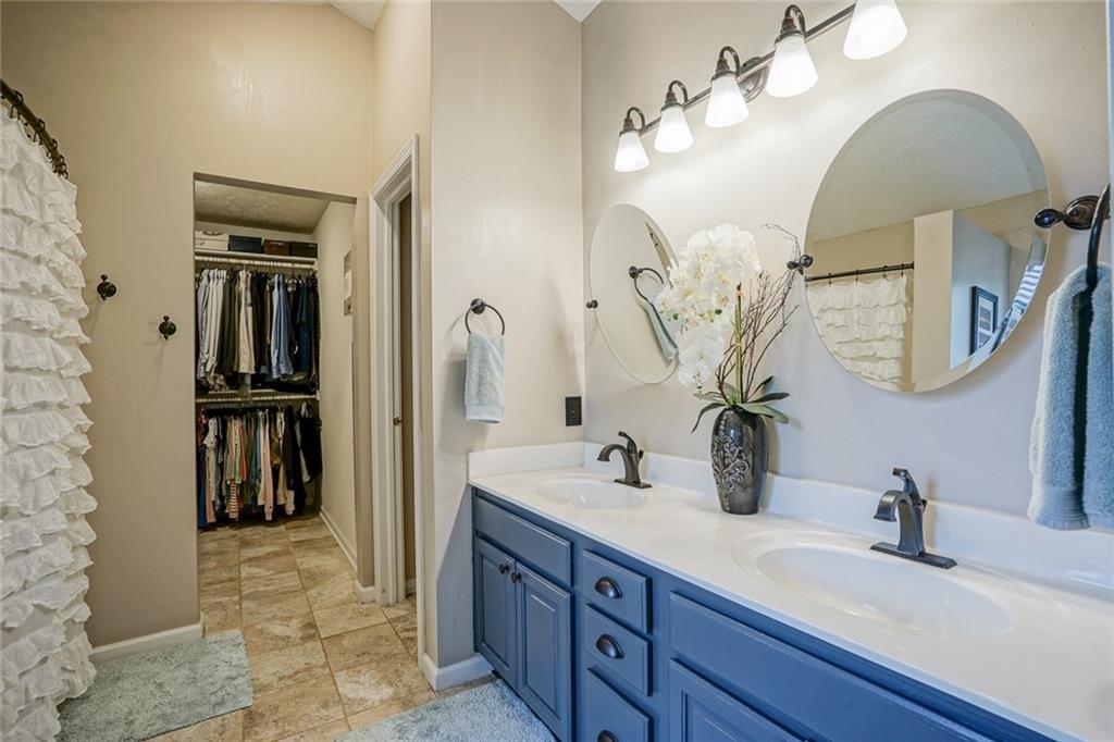 14545 Cherry Ridge Road Carmel, IN 46033 - Photo 23 of 39 Gallery Image 23