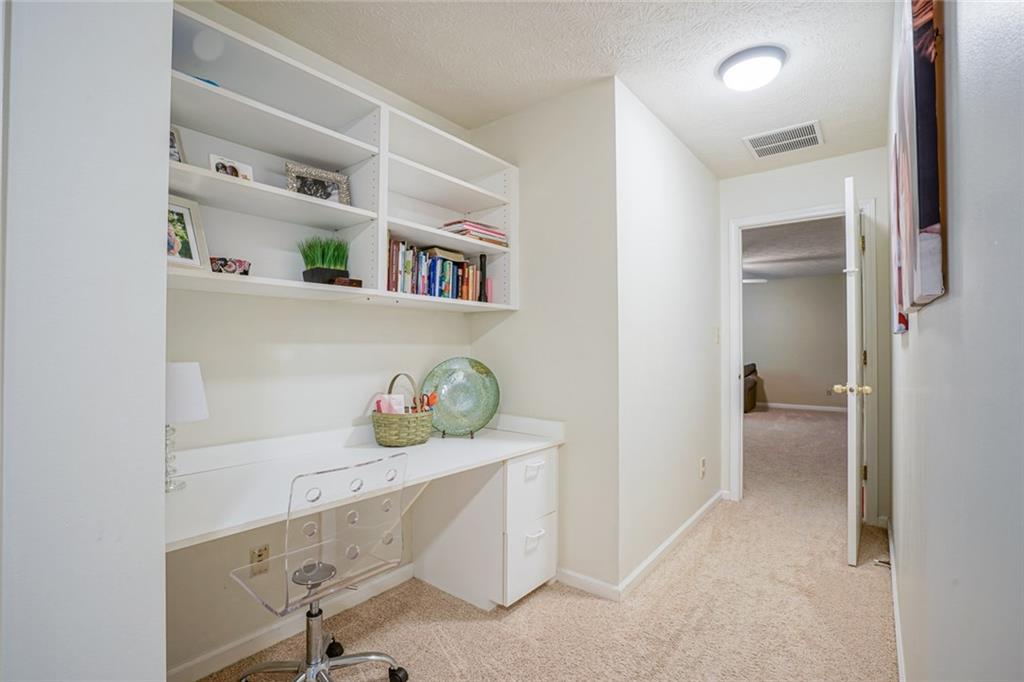 14545 Cherry Ridge Road Carmel, IN 46033 - Photo 32 of 39 Gallery Image 32