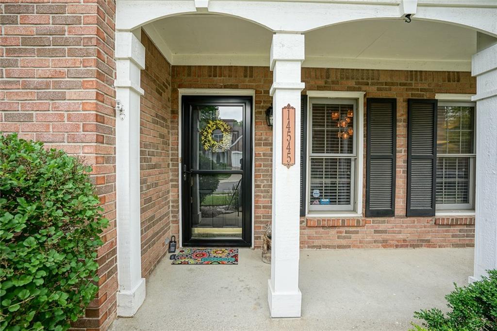 14545 Cherry Ridge Road Carmel, IN 46033 - Photo 4 of 39 Gallery Image 4
