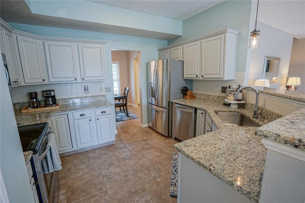 14545 Cherry Ridge Road Carmel, IN 46033 - Photo 5 of 39 Gallery Image 5