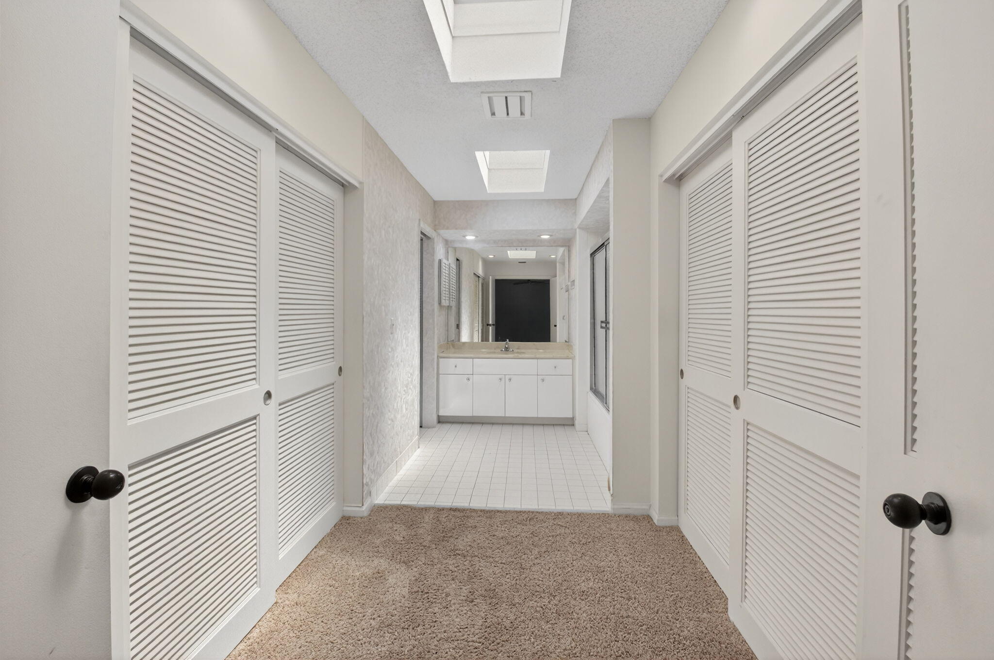 19630 Sawgrass Circle, Unit 2901 Boca Raton, FL 33434 - Photo 23 of 69 PRIMARY BATHROOM