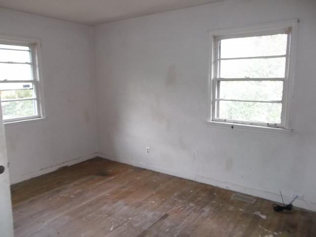 4129 Vaughn Road Chattanooga, TN 37411 - Photo 6 of 9 DSCF2480 (640x480)