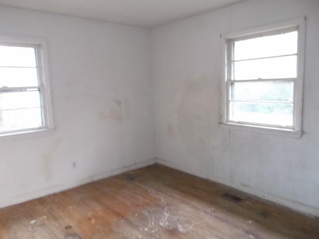 4129 Vaughn Road Chattanooga, TN 37411 - Photo 7 of 9 DSCF2481 (640x480)