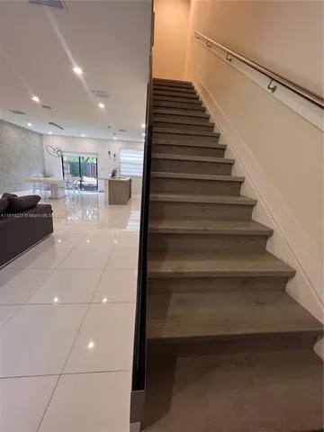 a view of entryway and hall