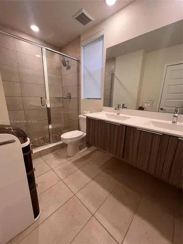 $3,650 | 10431 Northwest 82nd Street, Unit 1, Doral, FL 33178