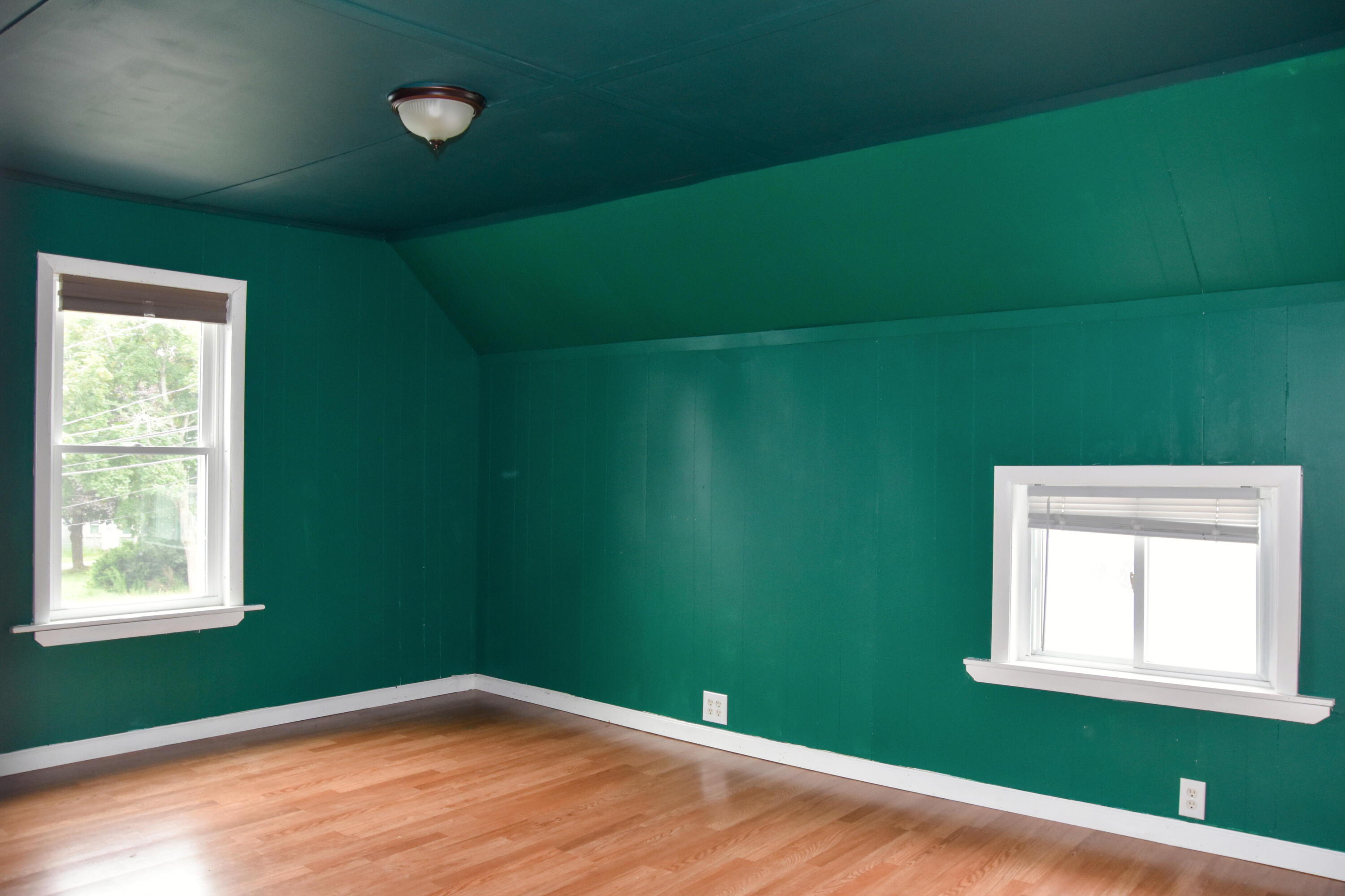 26 Elm Street Old Town, ME 04468 - Photo 24 of 31 DSC_0090