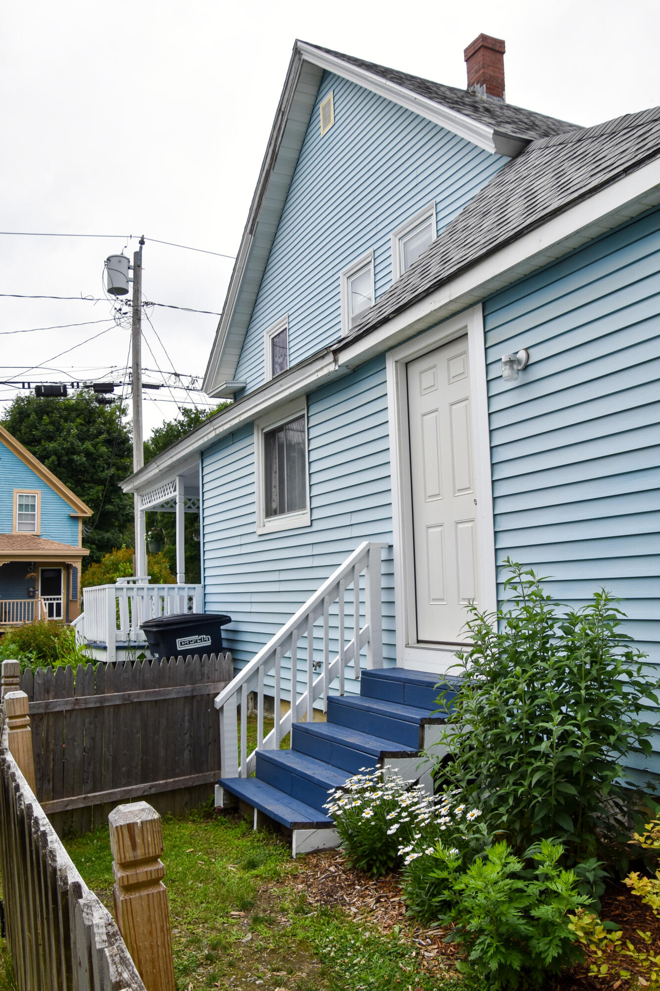 26 Elm Street Old Town, ME 04468 - Photo 4 of 31 DSC_0143