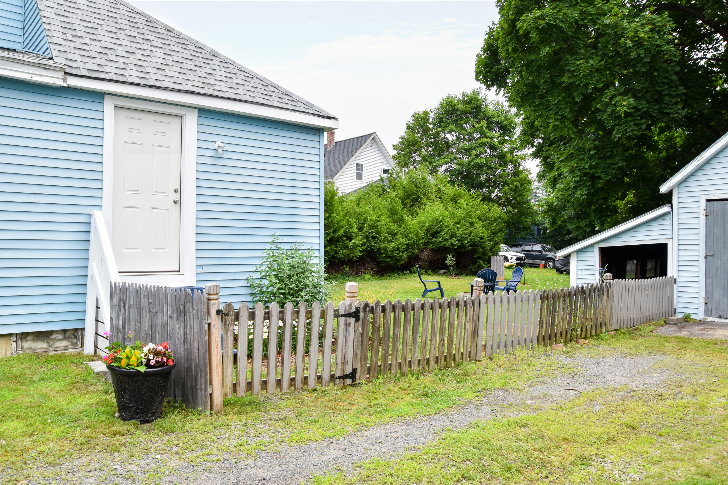 26 Elm Street Old Town, ME 04468 - Photo 7 of 31 DSC_0010