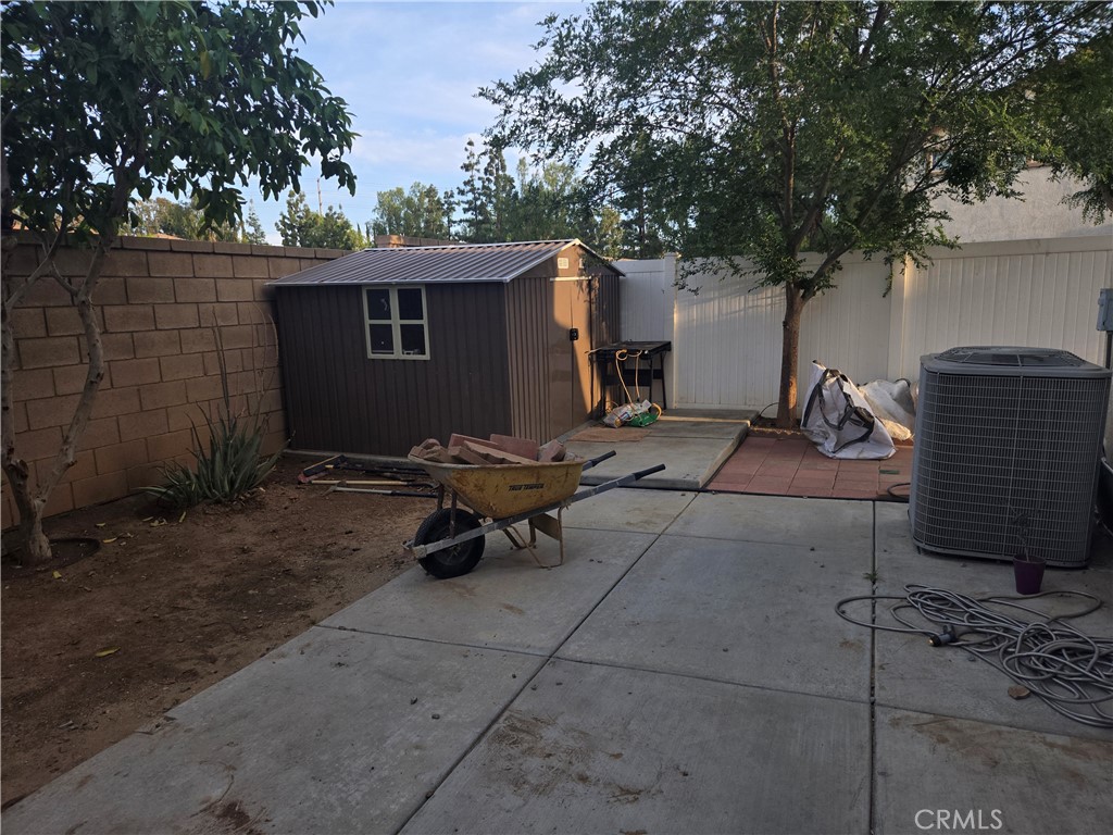 1662 Palermo Drive Riverside, CA 92507 - Photo 16 of 17