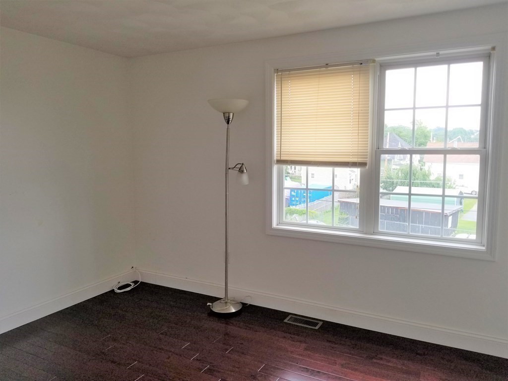 22 Spring Avenue Lowell, MA 01851 - Photo 23 of 40