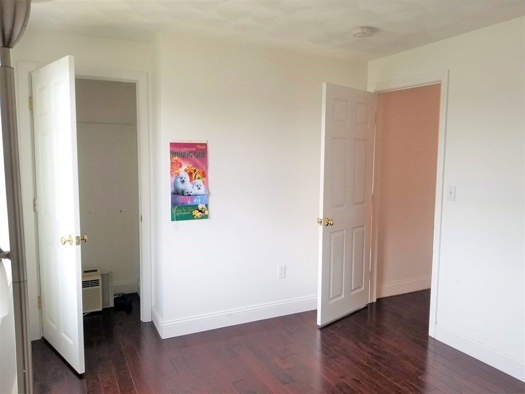 22 Spring Avenue Lowell, MA 01851 - Photo 24 of 40