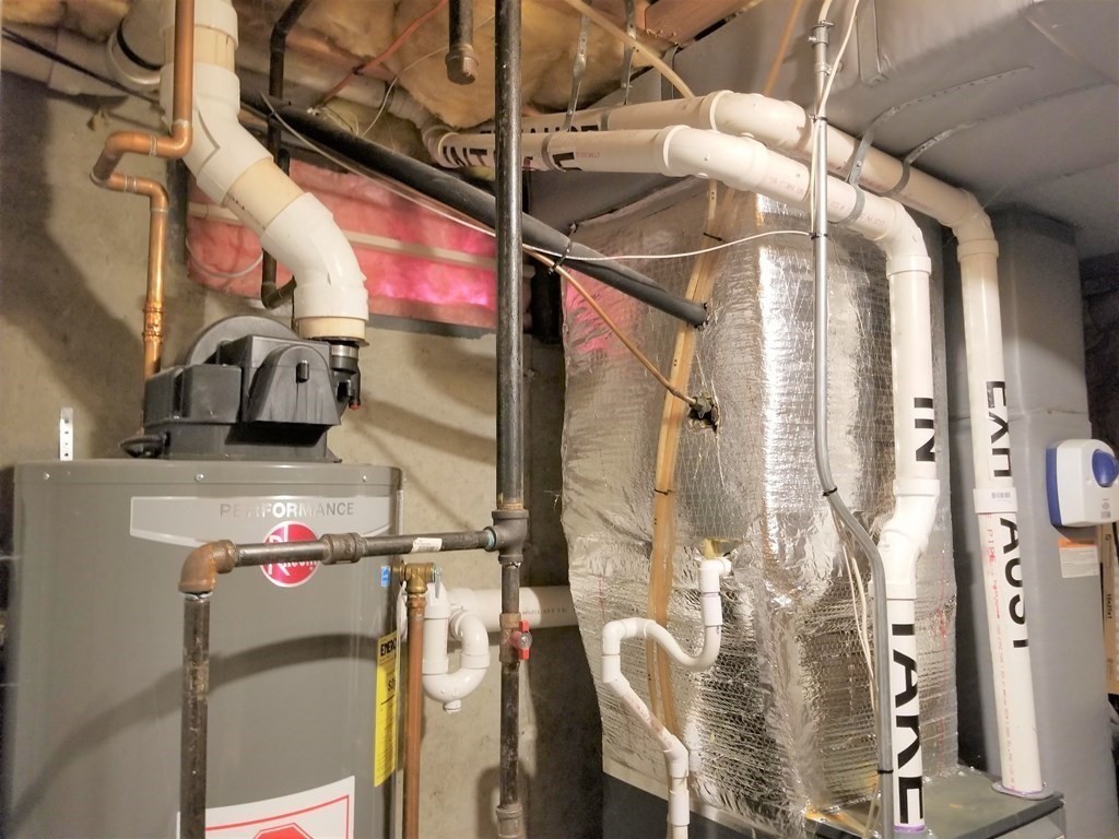 22 Spring Avenue Lowell, MA 01851 - Photo 32 of 40