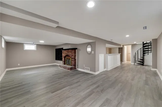 $265,000 | 519 Southeast 4th Street, Lee's Summit, MO 64063