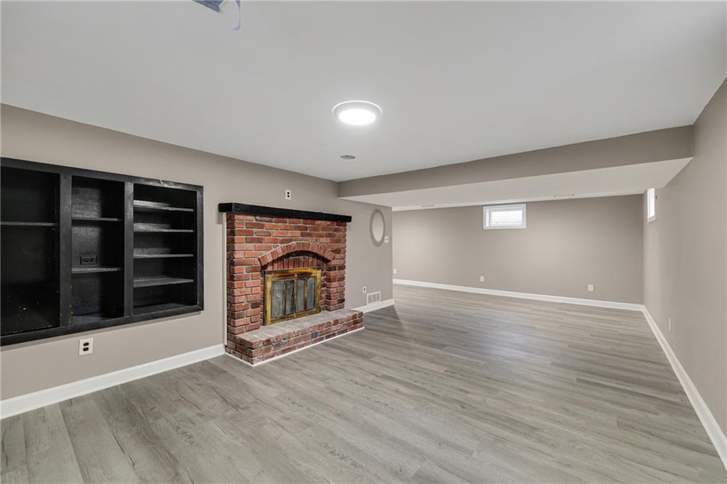 519 Southeast 4th Street Lee's Summit, MO 64063 - Photo 20 of 29