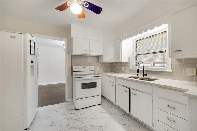 $265,000 | 519 Southeast 4th Street, Lee's Summit, MO 64063